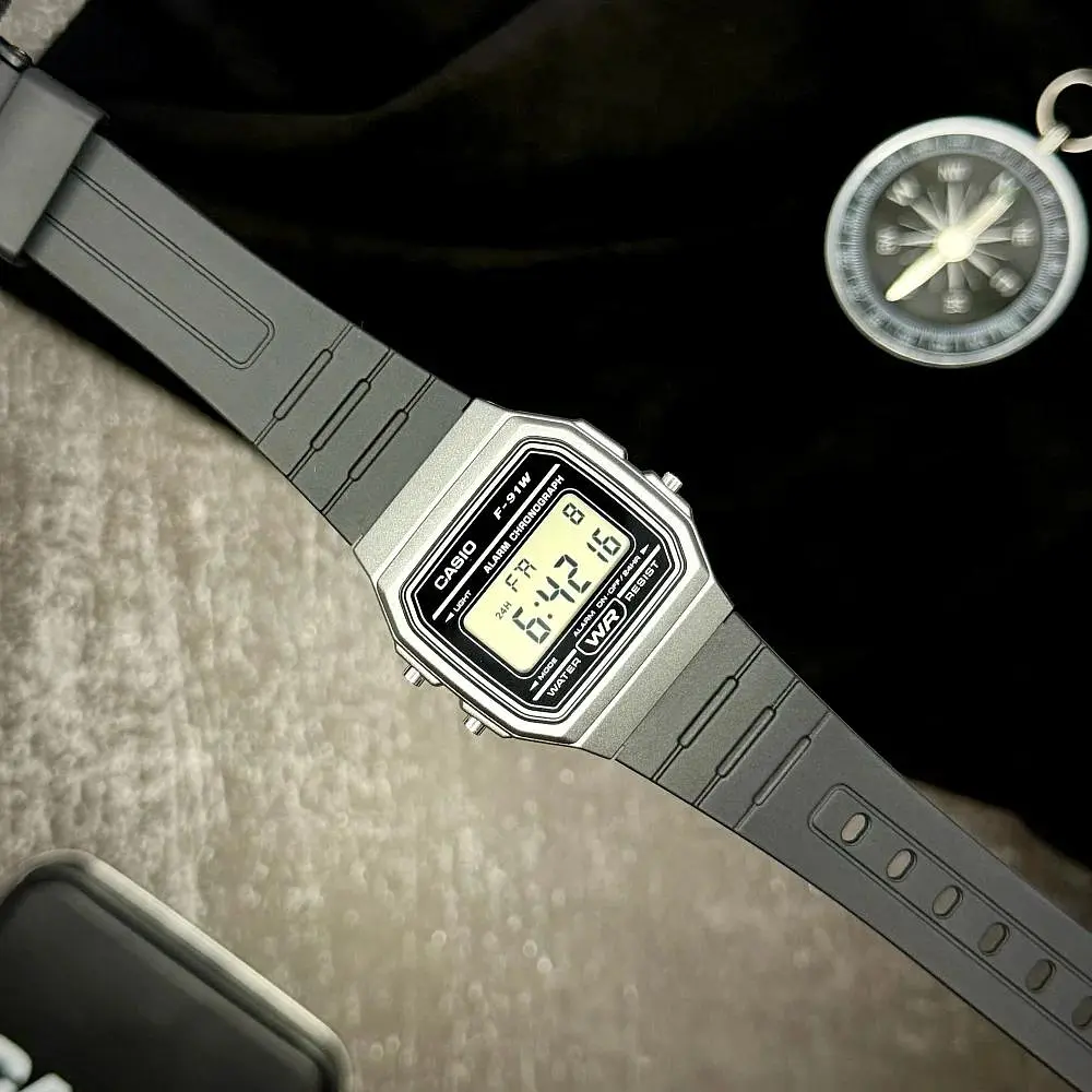 Чоловічий годинник Casio F-91WM-1B Сріблястий ( AT1141-0131 ) - фото 3