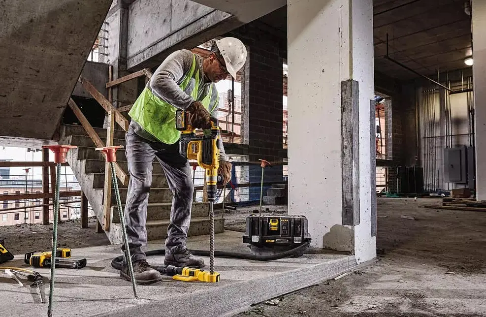 Перфоратор акумуляторний DeWALT SDS-Max 54 В XR FlexVolt без АКБ та ЗП DCH614N - фото 9