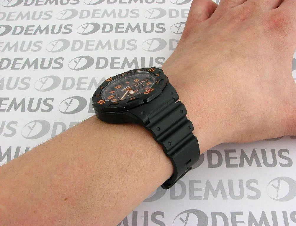 Годинник Casio MRW-200H-4BVEF - фото 2