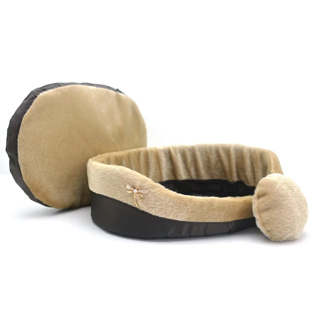 Лежак для собак та котів Zoo-hunt Хутро коричневе №3 425х560х135 мм - фото 2