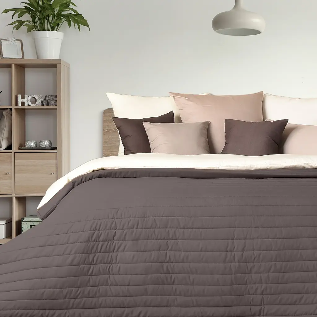 Покривало на ліжко Ideia з декортивними подушками шоколадно-бежеве 220х240 см (8000035831_шоколад/беж) - фото 7