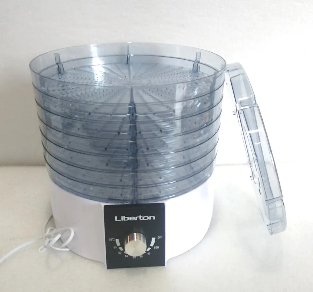 Сушка для овочів та фруктів Liberton LFD-5523P - фото 2