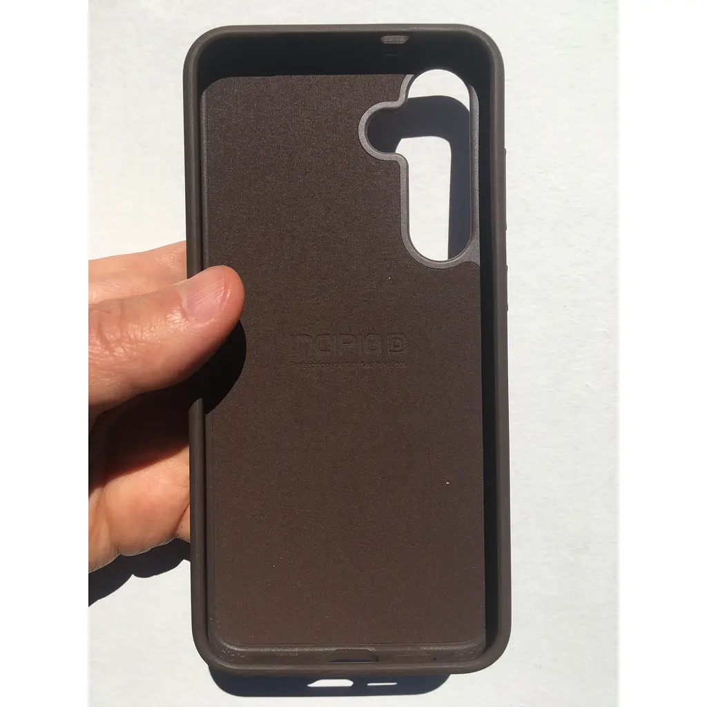 Противоударный оригинальный кожаный чехол для Samsung Galaxy S24/S25 Incipio Protective Leather Case Brown - фото 3