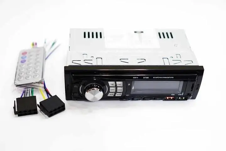 Автомобільна магнітола 1DIN з Bluetooth, USB, AUX і FM-радіо, мультимедійний MP3-ресивер в авто з підтримкою microSD - фото 7