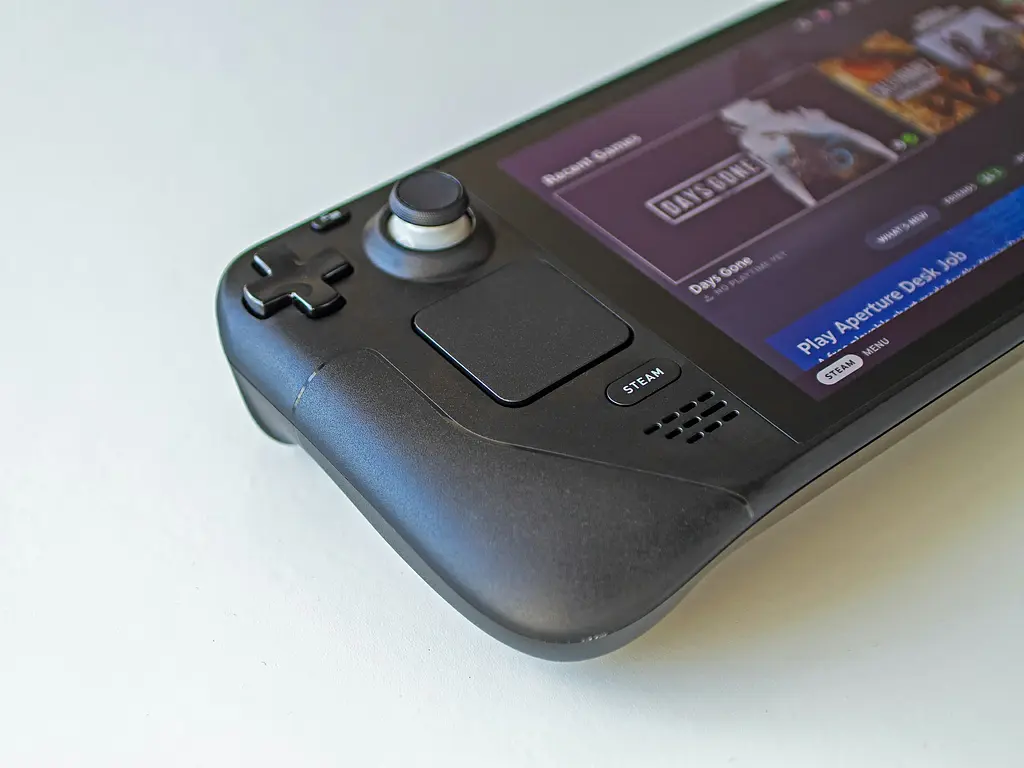 Портативная игровая консоль Valve Steam Deck OLED 512 GB (Global Version) - фото 10