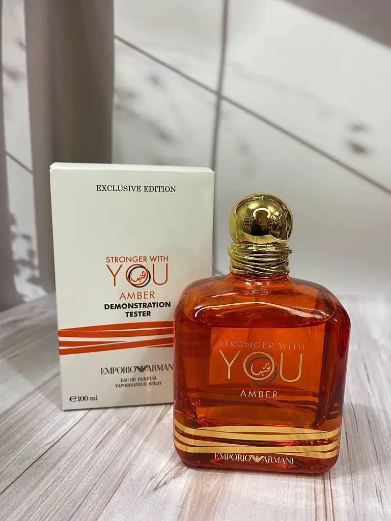 Чоловічі тестер парфуми Emporio Armani Stronger With You Amber Eau de Parfum 100 мл — теплий амброво-пряний аромат із ваніллю - фото 3