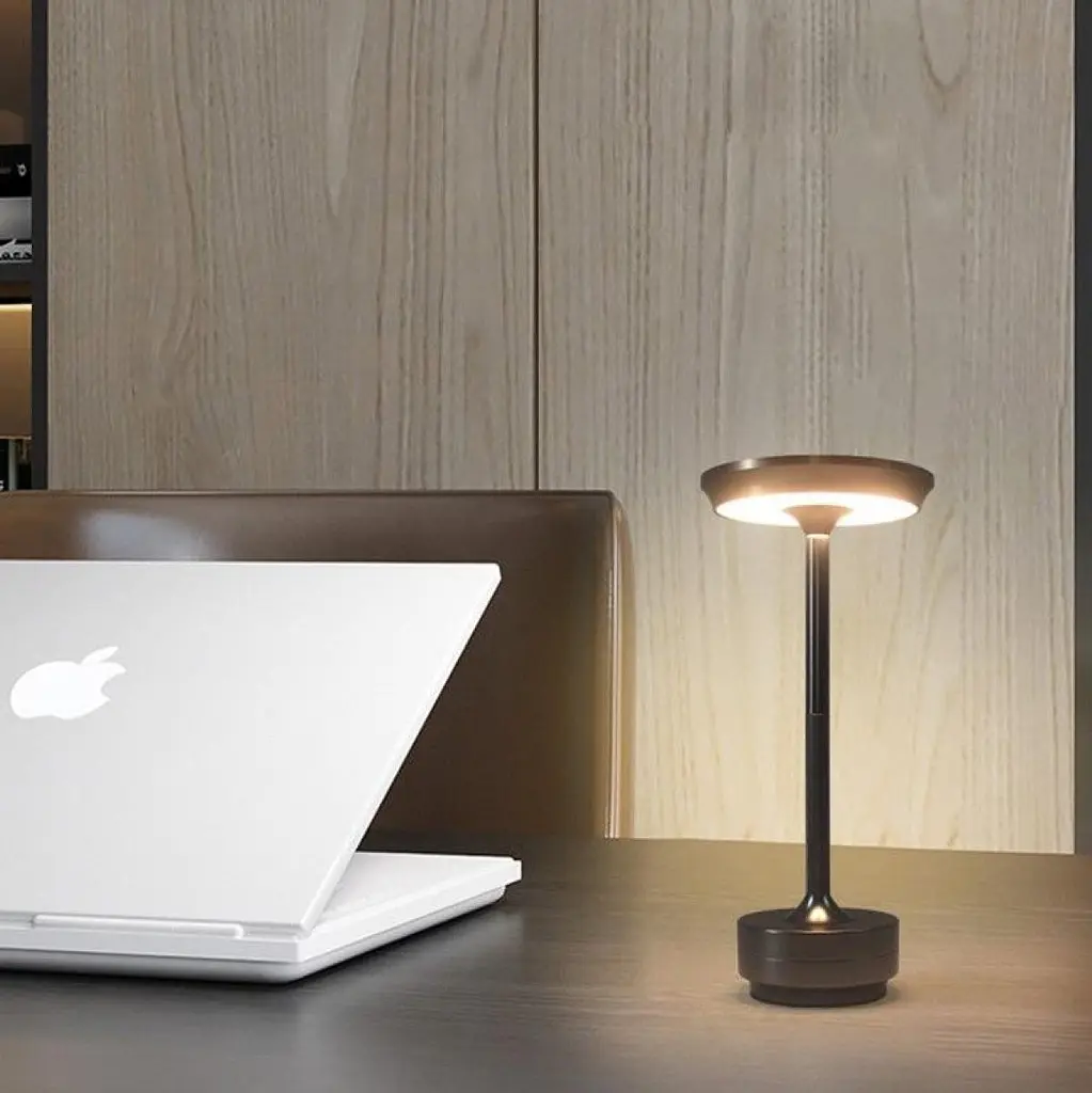 Настільна лампа з акумулятором KLOODI DECO TA-5V CLA CCT BK - фото 2