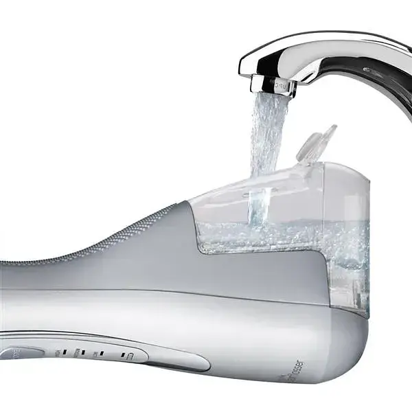 Іригатор Waterpik Cordless Advanced Water Flosser WP-560 White [67740] - фото 3