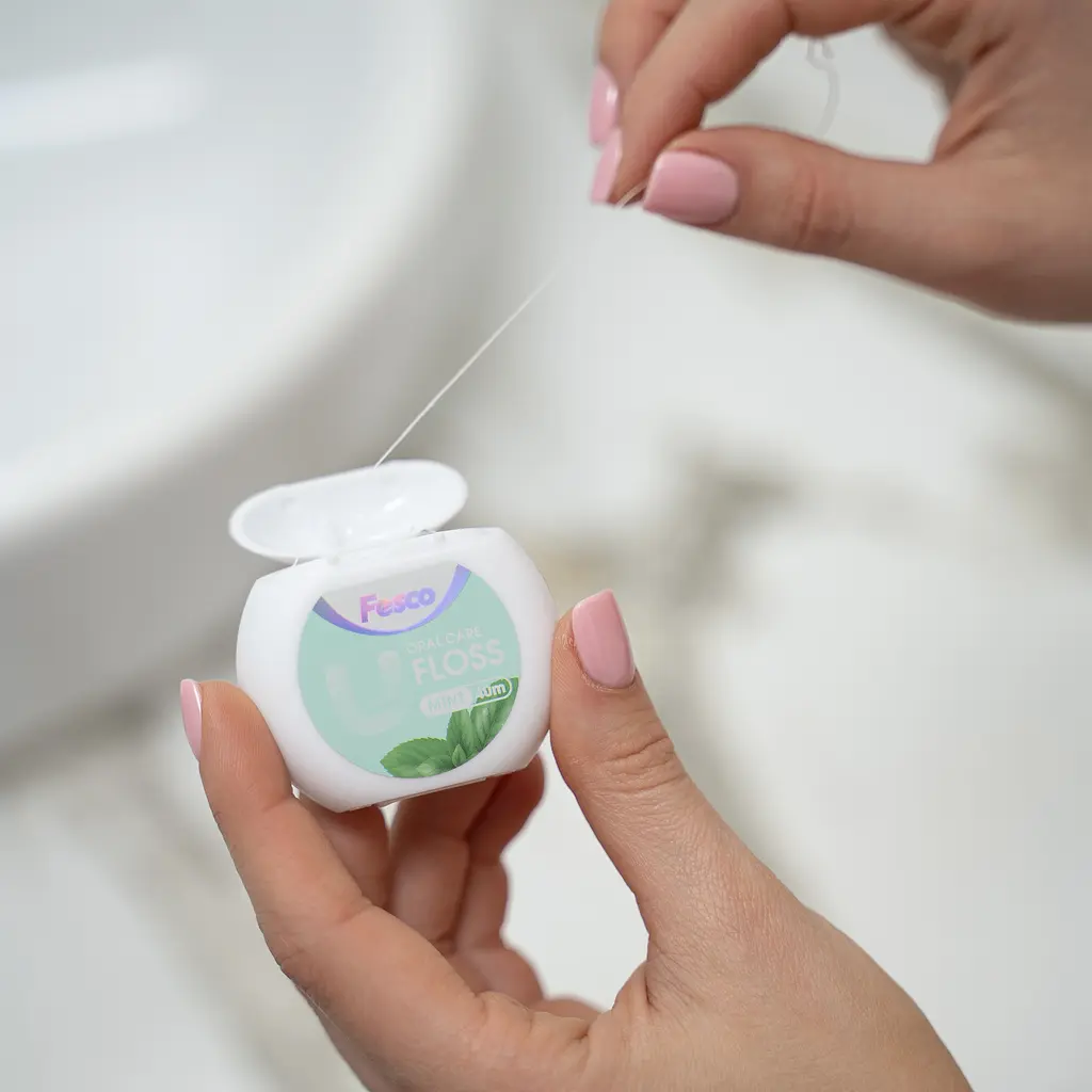 Зубная нить Fesco Ultra Fresh Clean Mint 40 м - фото 3