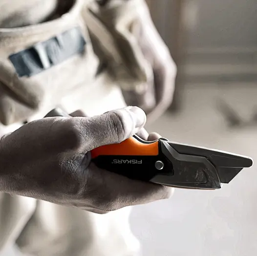 Ніж з фіксованим лезом Fiskars Pro CarbonMax ™ (1027222) - фото 4