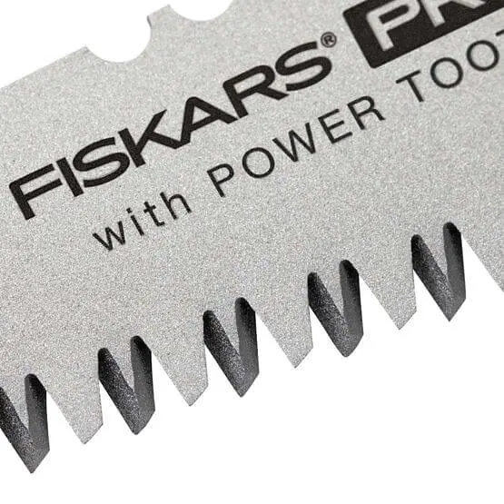 Пила посилена складана з потрійним заточуванням Fiskars Pro PowerTooth 150 мм 8 TPI 1062935 - фото 6
