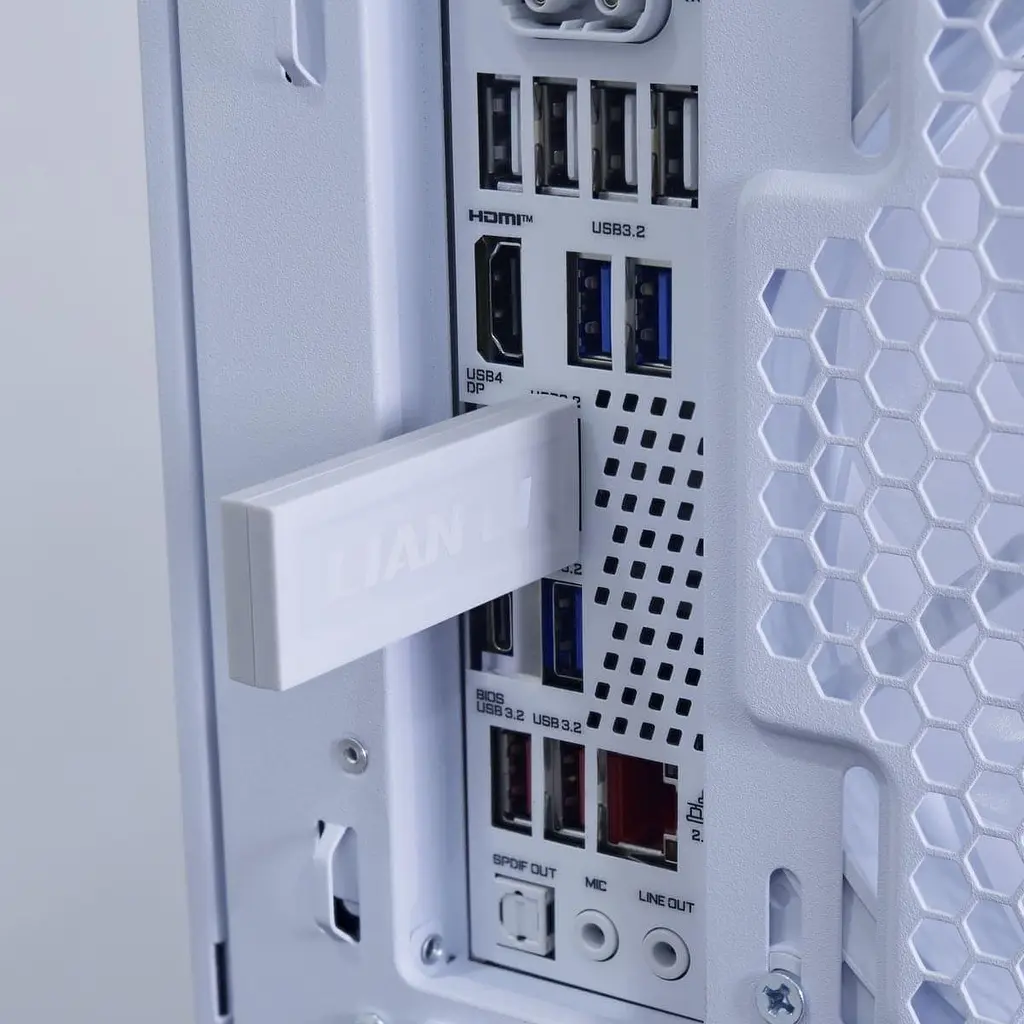 Контролер для вентиляторів Lian Li L-Wireless Controller White (G89.RF-T-W.02) - фото 3