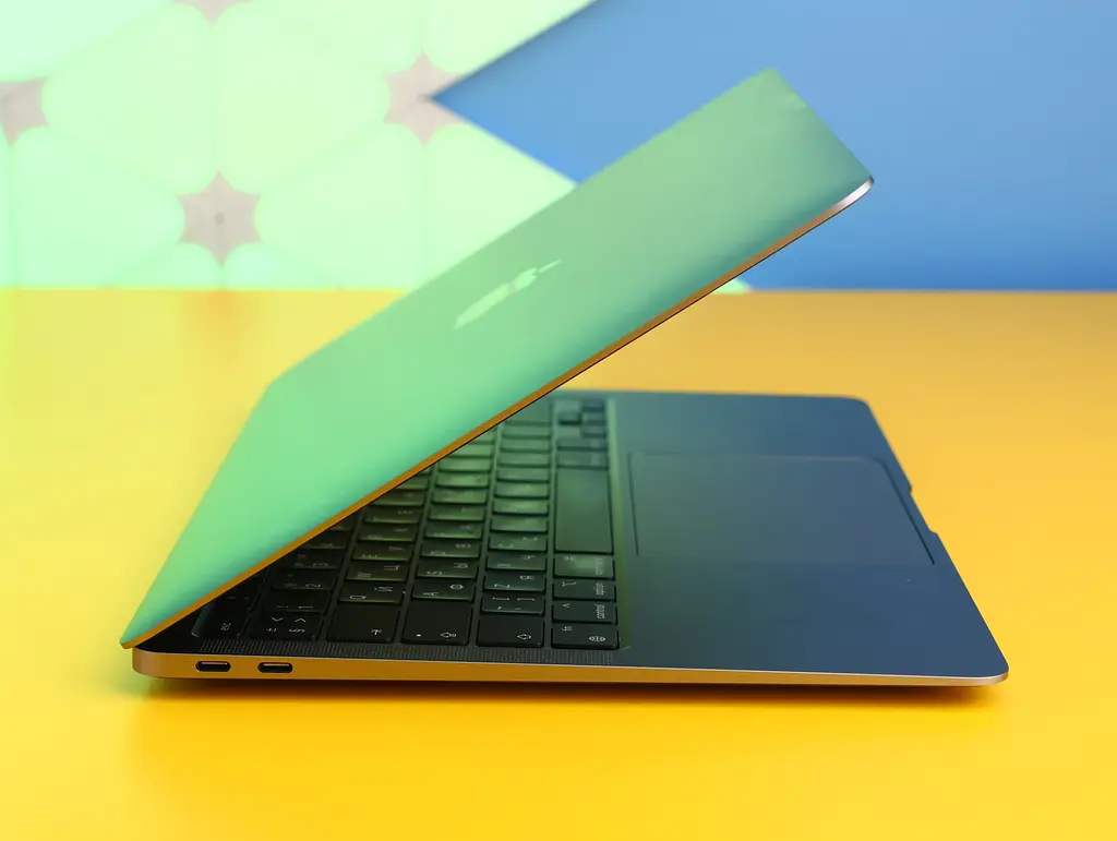 Ноутбук Apple MacBook Air 13` 8/256GB Space Gray 2020 (MGN63) Б/У - фото 3