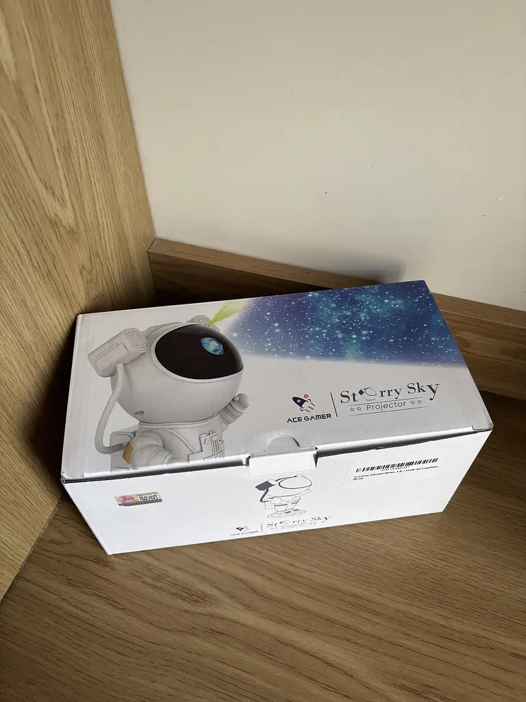 Нічник проектор AceGamer Астронавт RGB з пультом керування у вигляді зоряного неба та галактики рожевий (SKU-072) - фото 10