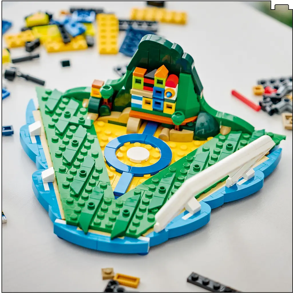 Конструктор LEGO Вінісіус Жуніор - найкращі моменти футбольних матчів (43027) - фото 8
