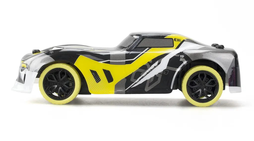 Машина "STAR RUSH", 1:28, РК, 2,4 GHz (ГГц), чорна Silverlit Art.20640 - фото 5