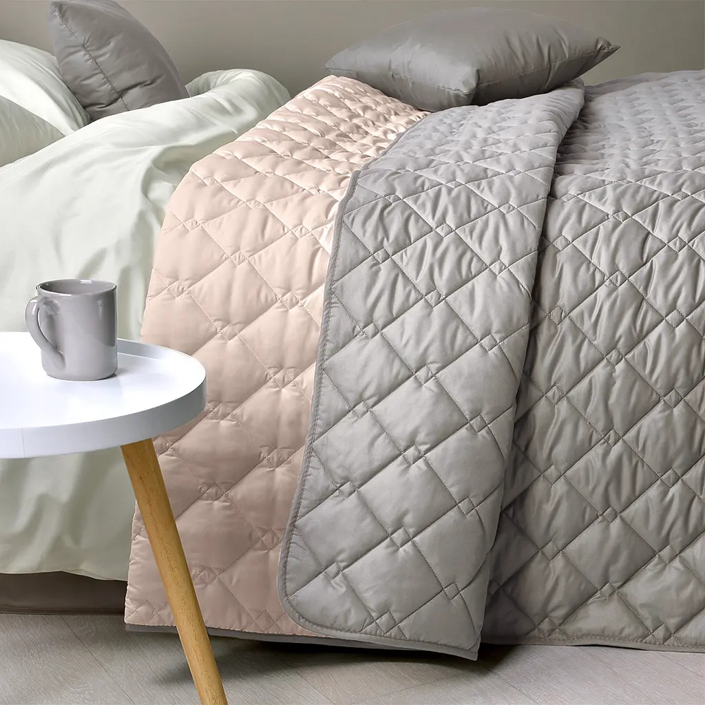 Двостороннє покривало Ideia Стиль Cube сірий та бежевий 240 х 210 см (8-32405) - фото 4