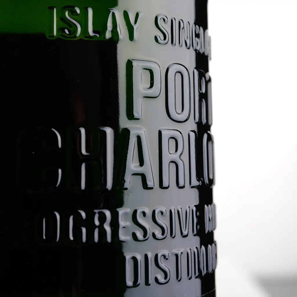 Виски Bruichladdich Port Charlotte 10YO Single Malt Scotch Whisky, 50%, 0,7 л - фото 3