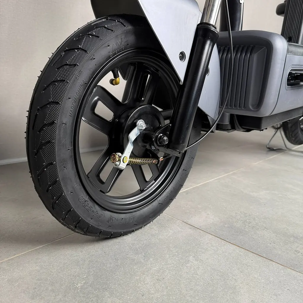Городской электровелосипед EVOBIKE Nova S 500W с пассажирским сиденьем, поворотниками, корзиной и дисплеем, 48V 12Ah (экономный, до 40 км/ч), графитово-серого цвета - фото 20
