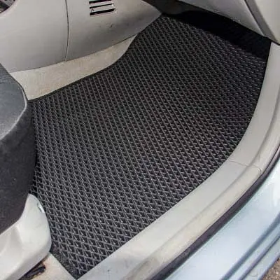Килимки в салон EVA для Hyundai Accent III (Verna) 2006-2010 з підп'ятником Червоні 5 шт - фото 3