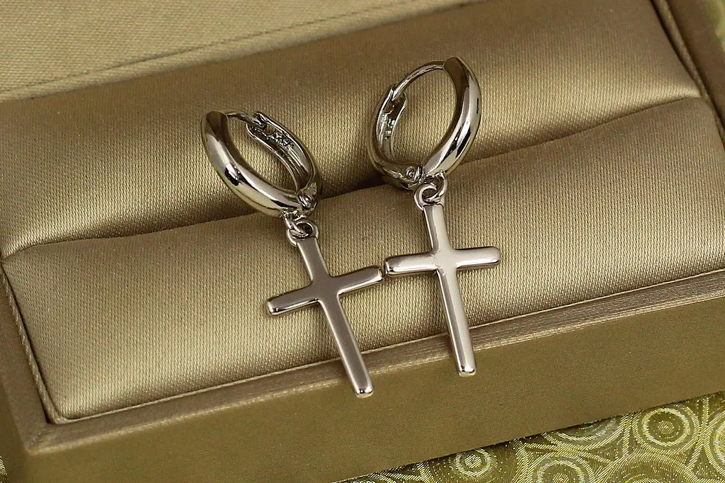 Сережки підвіски Xuping Jewelry хрестики тонкі гладкі 3,2 см сріблясті - фото 2