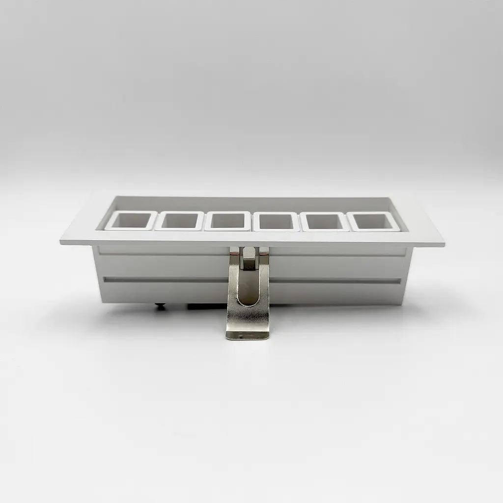 Вбудований світильник Skarlat RSL74165 6x2W WH+GD 4000K - фото 3