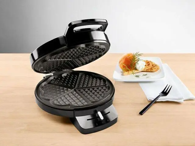 Вафельниця кругла з регулюванням Silver Crest Waffle maker 1200W Germany Heart Shape Silver Crest SWE 1200 C3 - фото 7