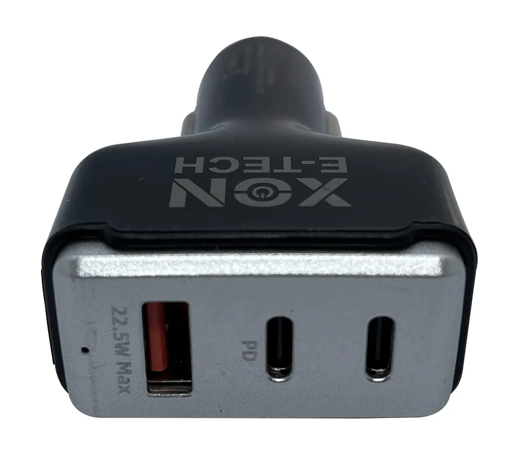 Автомобільний зарядний пристрій XON MaxCharge Type-C 82.5W (2 x Type-C PD30 + Type-A 15V/1.5A) Black (CM1A2C82WB 3500) - фото 2