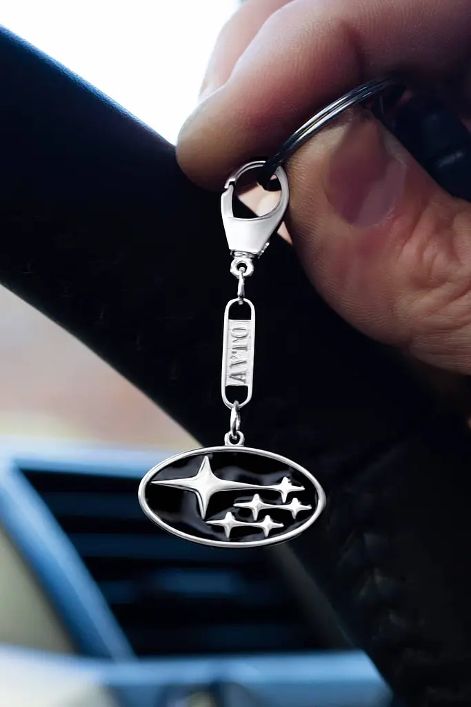Срібний брелок Subaru (Субару) (9014.1) - фото 2