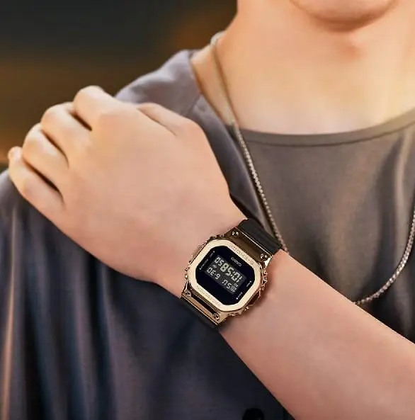 Годинник Casio GM-5600G-9ER - фото 3
