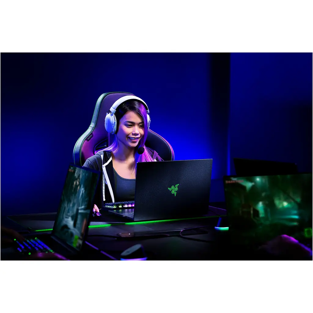 Ноутбук Игровой Razer Blade 16 i9-13950HX la 5.50 GHz,Dual UHD+/+,Mini LED,/,32 GB DDR5,2TB,RTX 4090 - фото 17