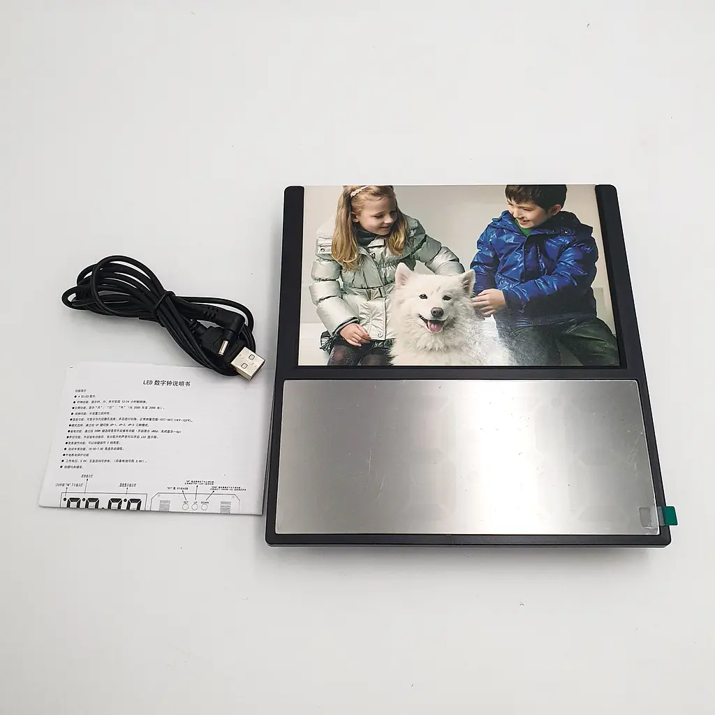 Електронний LED годинник настільний з Фоторамкою 15х10см від USB зелені цифри 5.5х2.5см UKC DS-6608 чорний - фото 4
