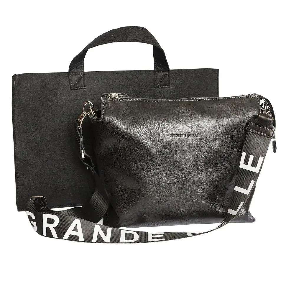 Жіноча шкіряна сумка крос-боді GRANDE PELLE 23×25,5×9 см sum0026343 - фото 3