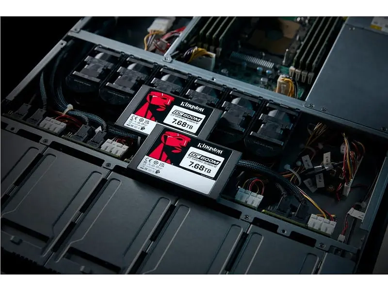 SSD-накопичувач Kingston DC600M 7.68 TB (SEDC600M/7680G) - фото 4