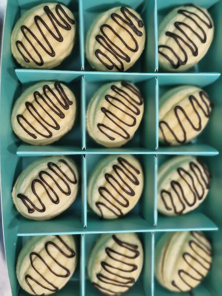 Набір Горішків Ферреро Роше 12 шт. в упаковці - фото 3