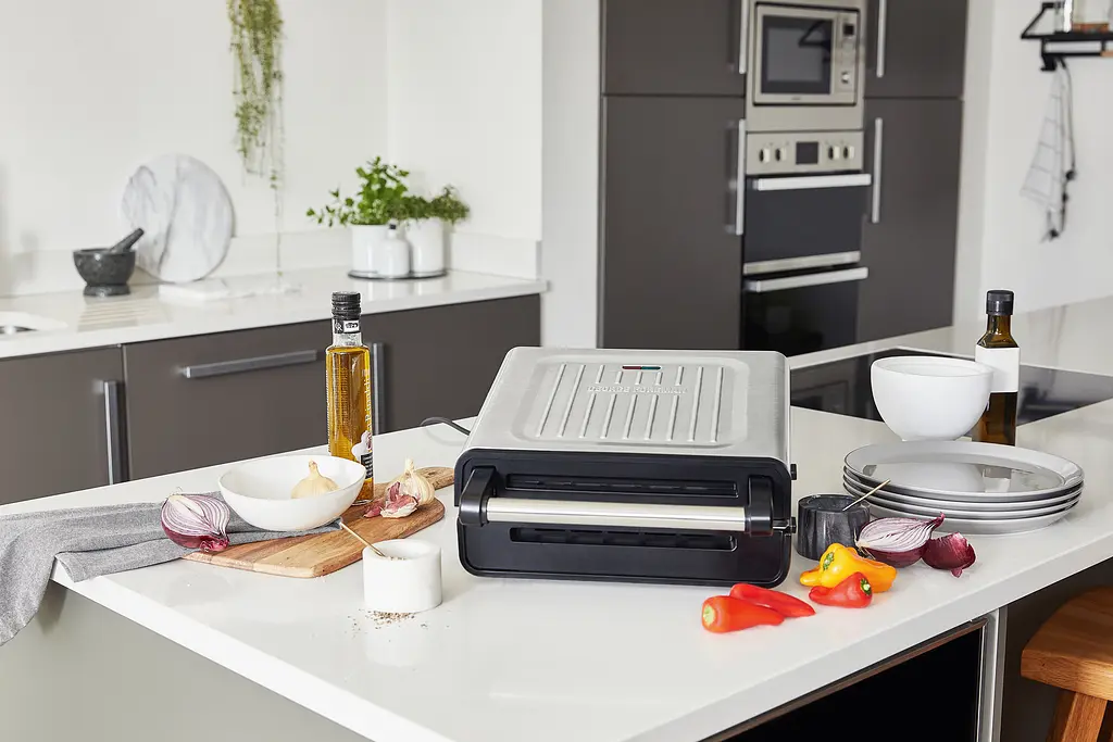 Гриль George Foreman 28000-56 Smokeless Grill 1575 Вт антипригарное покрытие белый/сталь (28000-56) - фото 17