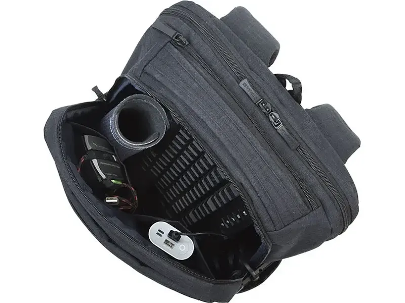Рюкзак для ноутбука RIVACASE 8365 17.3 Black (8365Black) - фото 11