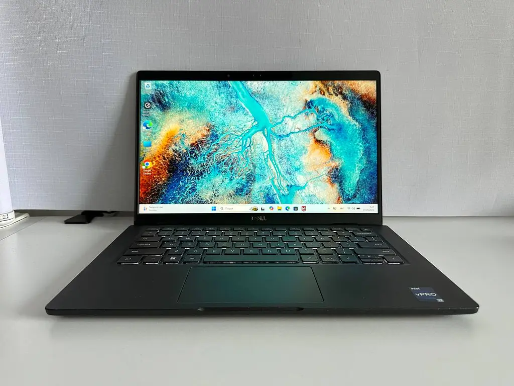Ноутбук Dell Latitude 7330 13.3" (i7-1265U / 16GB / SSD 256GB / 1920х1080 IPS Touch #2   - фото 2