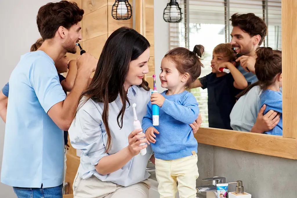 Набір електричних зубних щіток Oral-B Braun Pro 750 & Kids Cars Family Edition 2 шт. - фото 13