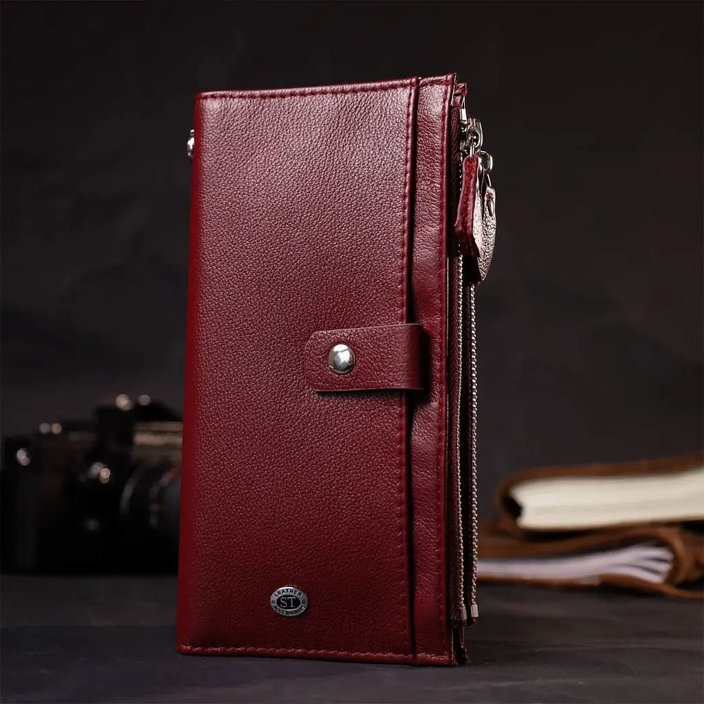 Стильний та яскравий жіночий гаманець-клатч ST Leather 19433 бордовий - фото 7