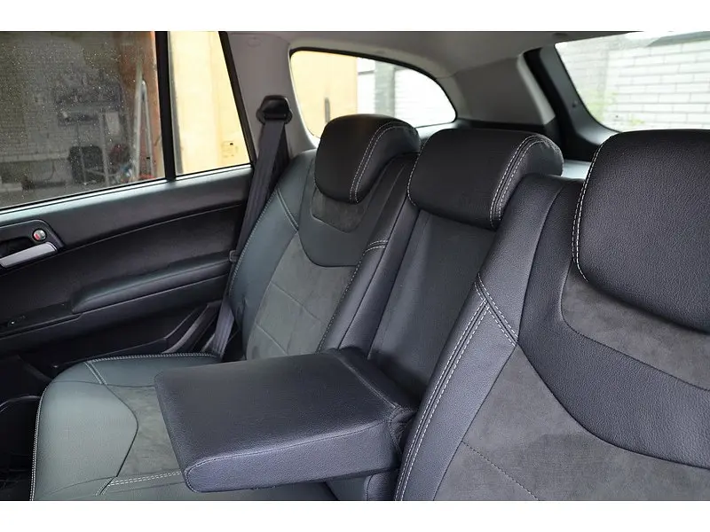 Авточохли модельні MW Brothers для Ssang Yong Kyron c 2006 - фото 3