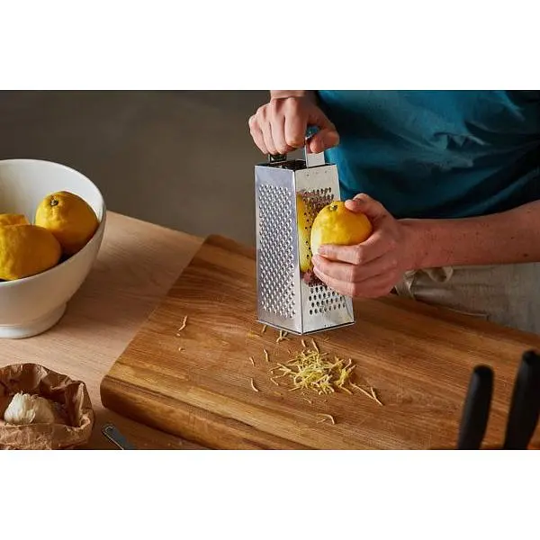Терка Fiskars Essential четырехсторонняя 23 см (1023798) - фото 3