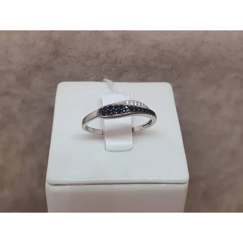 Серебряное кольцо Агни Змейка в камнях с фианитами. 1889/9Р-CZ 17,5 - фото 3