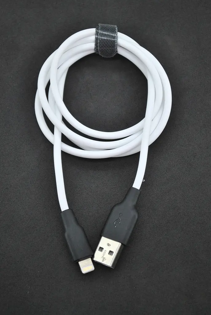 Usb-cable iPhone 5 4you Dnister white (2.4A, Silicon Perfect) - фото 3