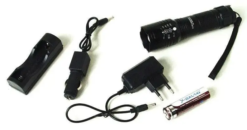 Ліхтар X-Balong BL-8900-P90 zoom + ЗУ 220/12В + 18650 + 5 режимів - фото 4