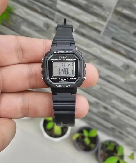 Годинник Casio LA-20WH-1AEF - фото 2