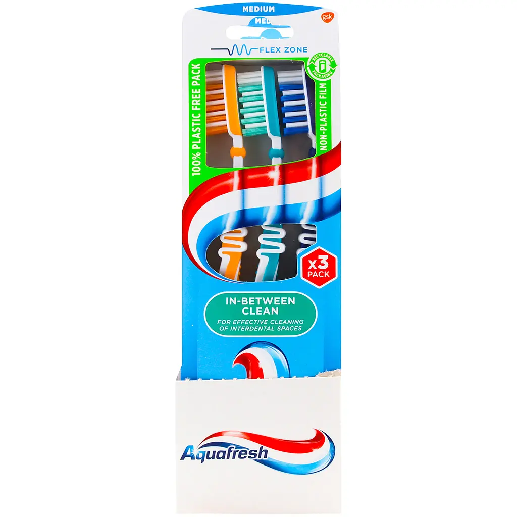 Зубна щітка Aquafresh In-Between Clean Medium середня 3 шт. - фото 3