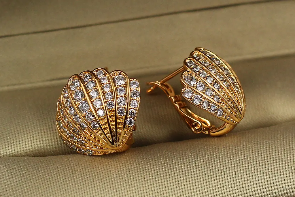 Сережки Xuping Jewelry Аріель 1.7 см золотисті - фото 3