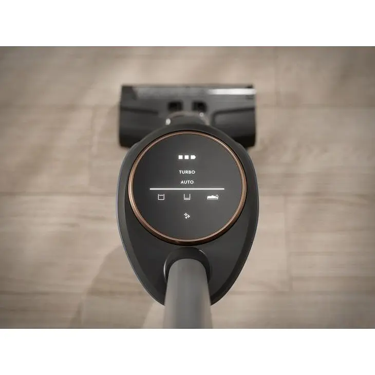 Вертикальний пилосос Electrolux 800 Wet&Dry Cordless cleaner EW81U3DB [105010] - фото 6