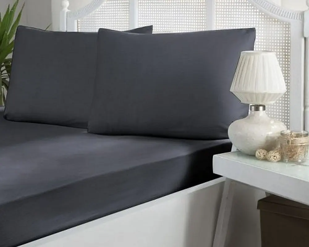 Турецьке простирадло на резинці First Choice 180х200х30 + 2 наволочки 50х70 сатин Dark Grey
